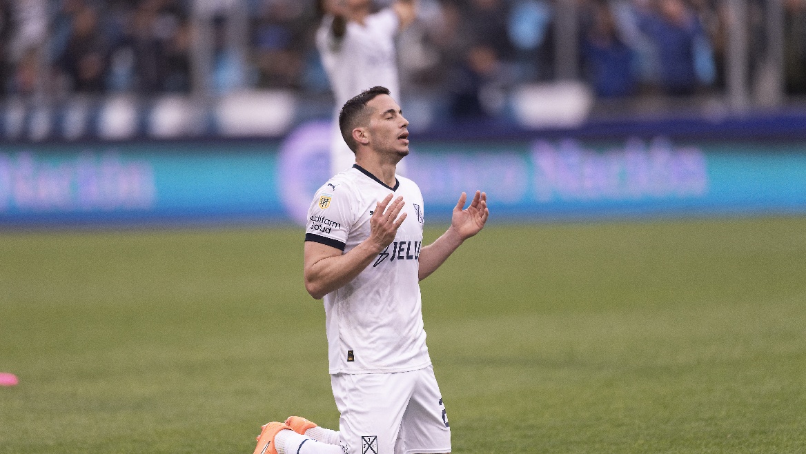 Independiente vence Rosario Central com gol de Gabriel Ávalos