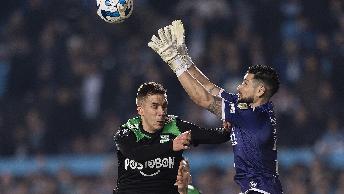 Racing Club e Estudiantes se enfrentam pela conquista do título