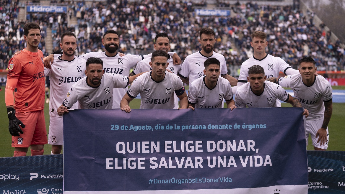 Newell’s Snatches Last-Minute Draw Against Independiente with Michael Hoyos’ Goal