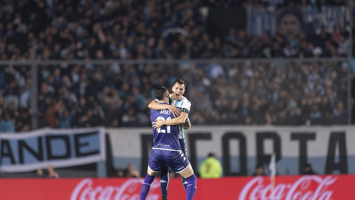 Racing Club triunfa sobre Belgrano com gol de Duván Vergara