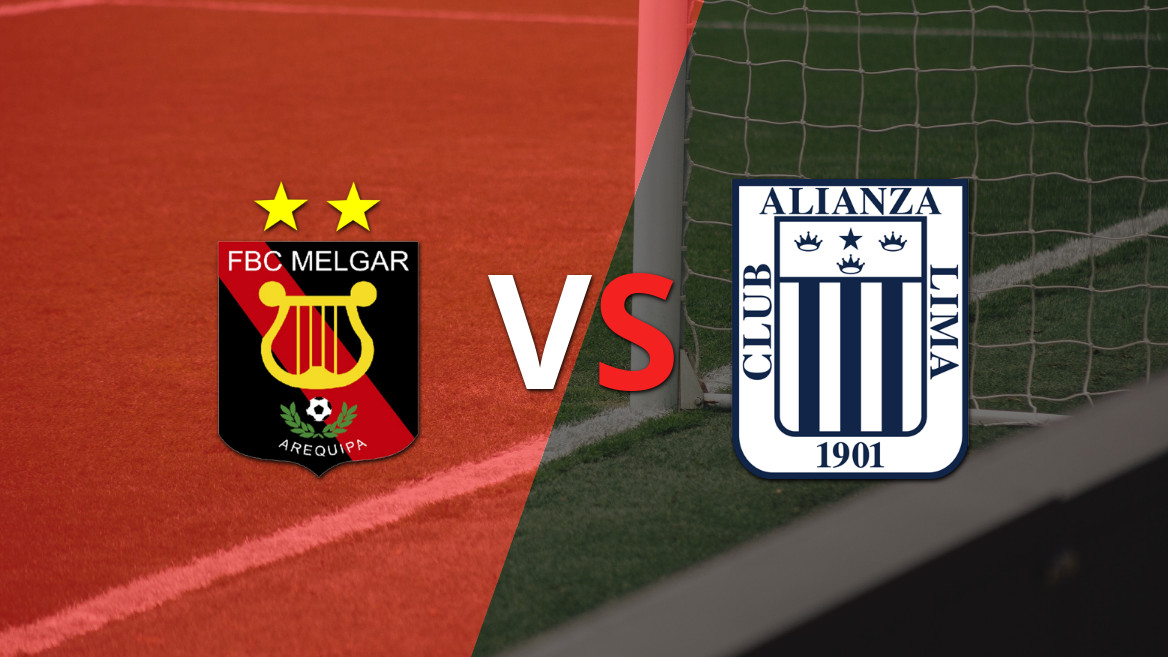 Melgar sufrió una derrota por 1-0 ante Alianza Lima con el gol de penal de Fernando Gaibor