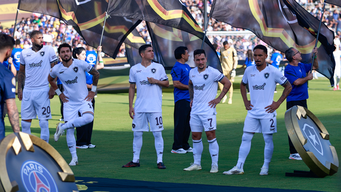 Botafogo Hosts Flamengo in the Rivalidade Derby