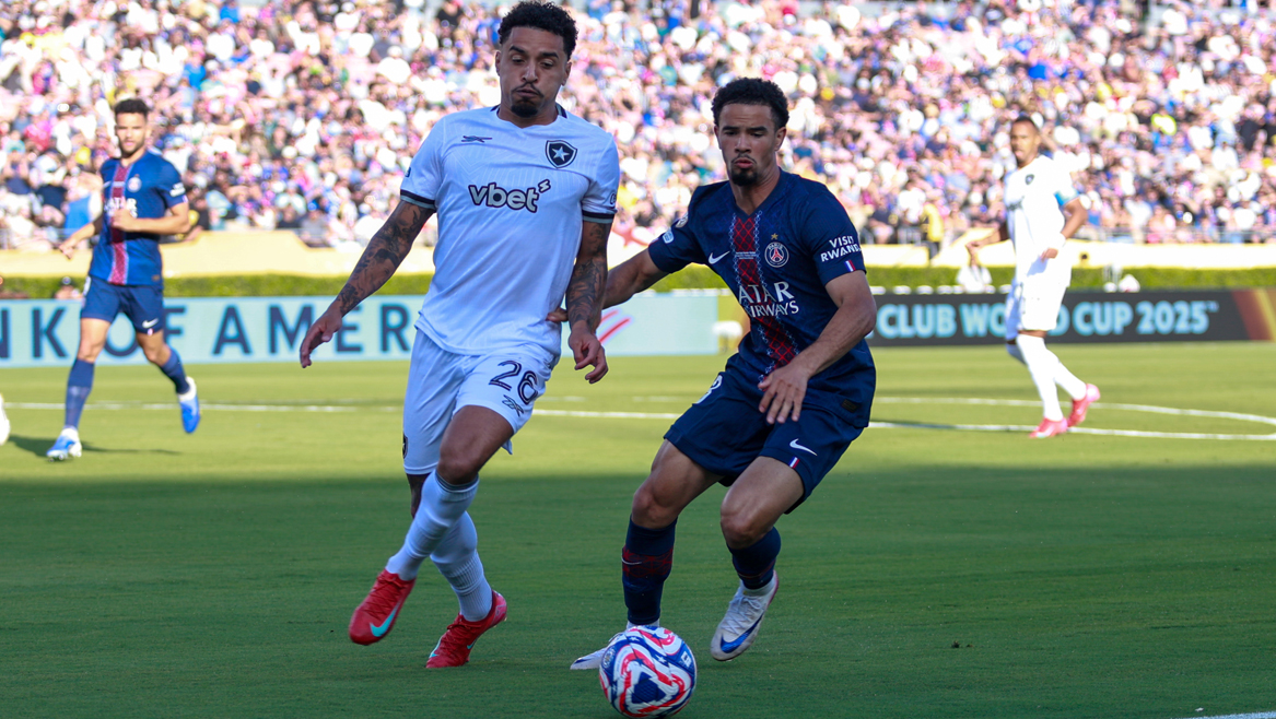 EN VIVO: Botafogo golea a Fortaleza en un entretenido encuentro