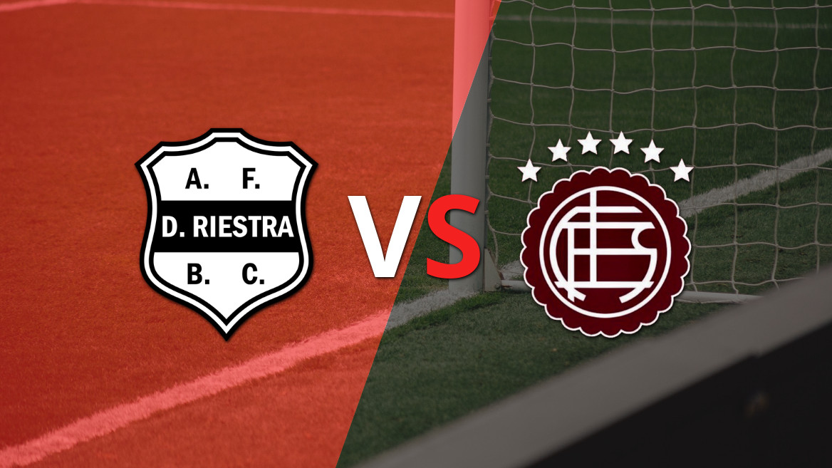 Second Half Underway: Dep. Riestra and Lanús Still Goalless