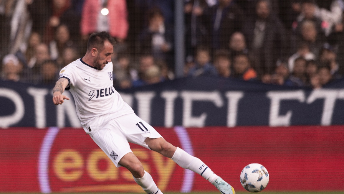 Clash of the Titans: Independiente Hosts Talleres in Matchday 2