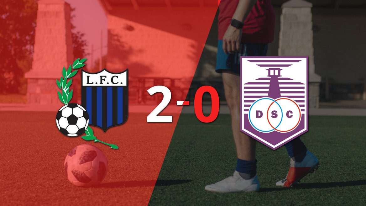 Liverpool (U) triunfa sobre Defensor Sporting com dois gols de Abel Hernández