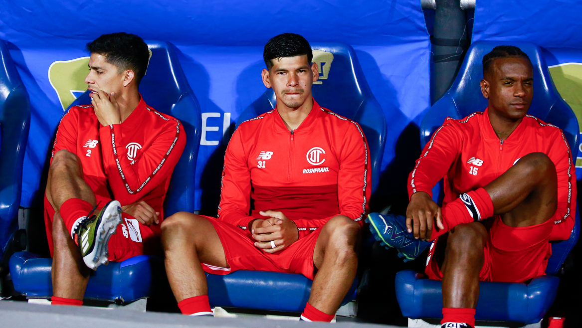 Toluca FC Triumphs 3-2 Over CF Monterrey in Goal-Filled Clash