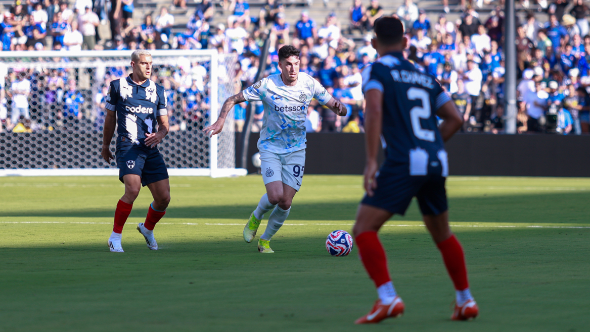 Inter Aims for Victory Against Roma to Climb to the Top