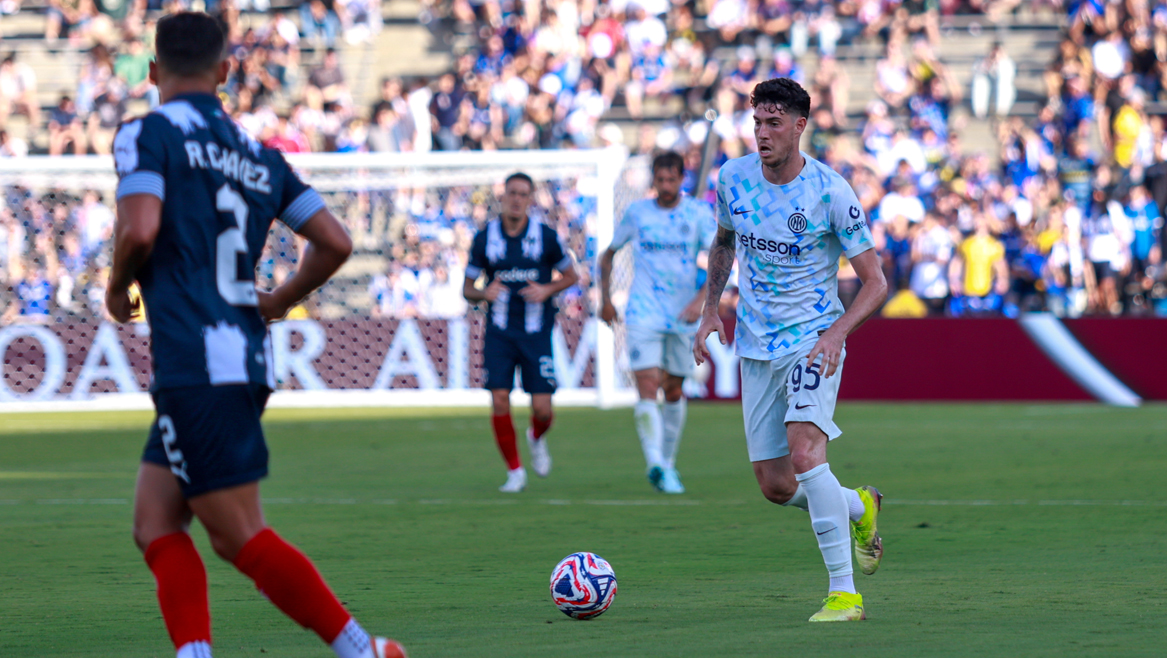 Inter Secures Strong 2-0 Victory Over Lazio