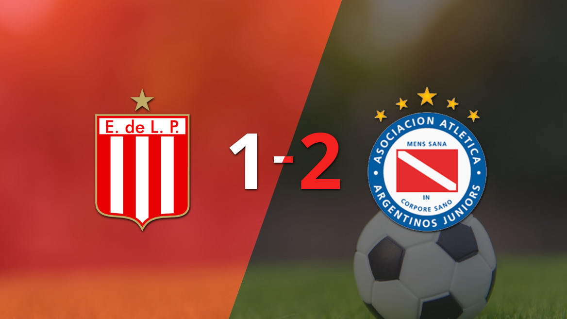 Argentinos Juniors Clinches Narrow Victory with 2-1 Against Estudiantes