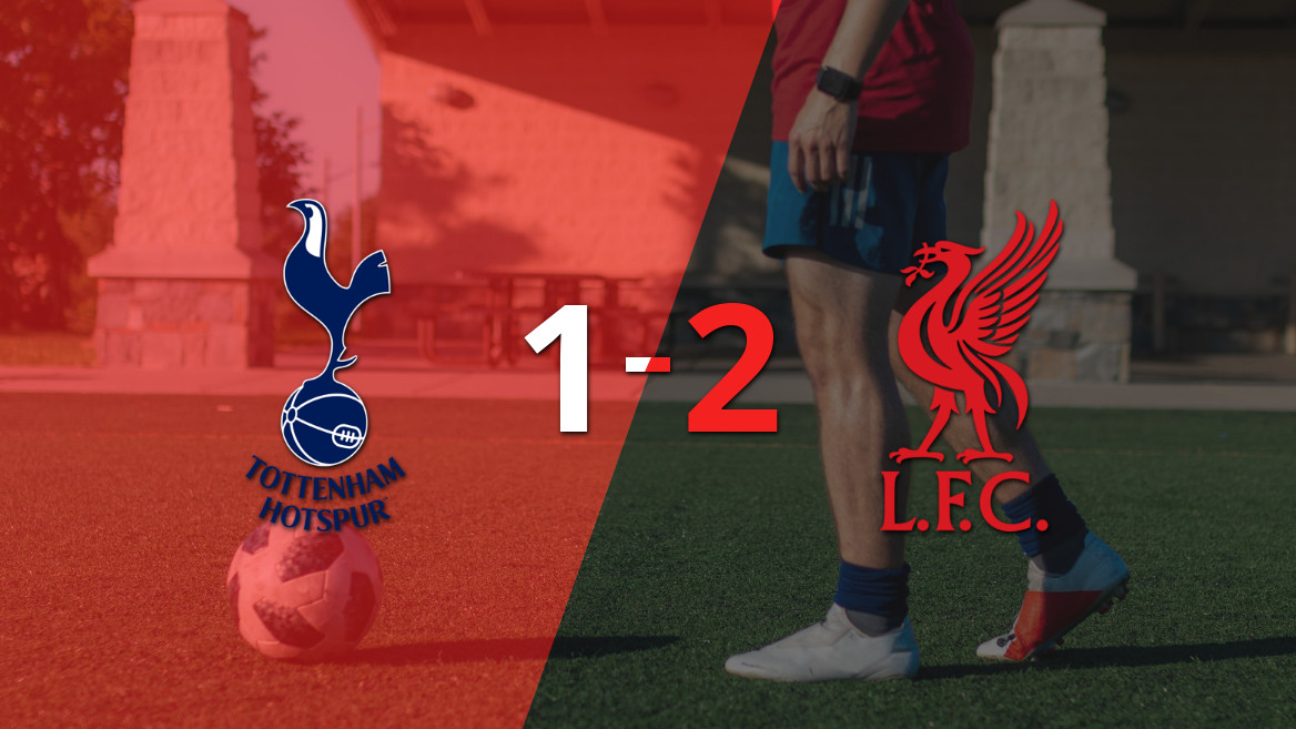 Liverpool logra una ajustada victoria de 2 a 1 ante Tottenham