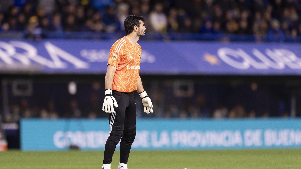 Boca Juniors e Racing Club se enfrentam por uma vaga na final