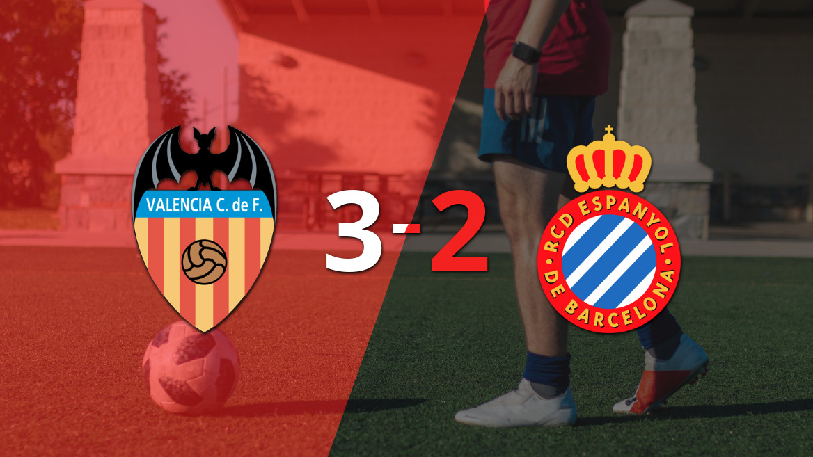 Valencia se lleva una vibrante victoria ante Espanyol por 3-2