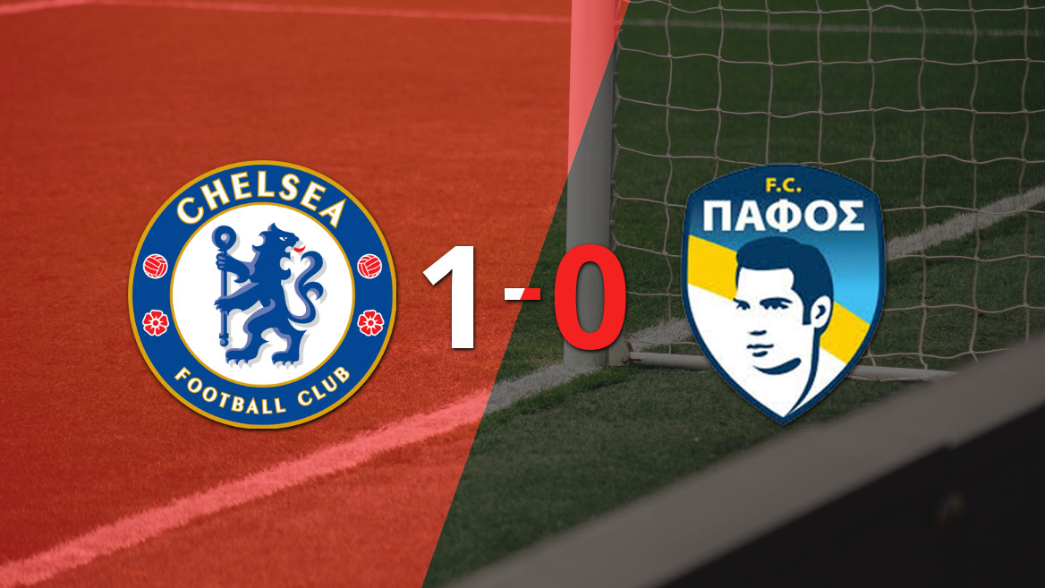 Chelsea se impone a Pafos con un gol de Caicedo en Stamford Bridge