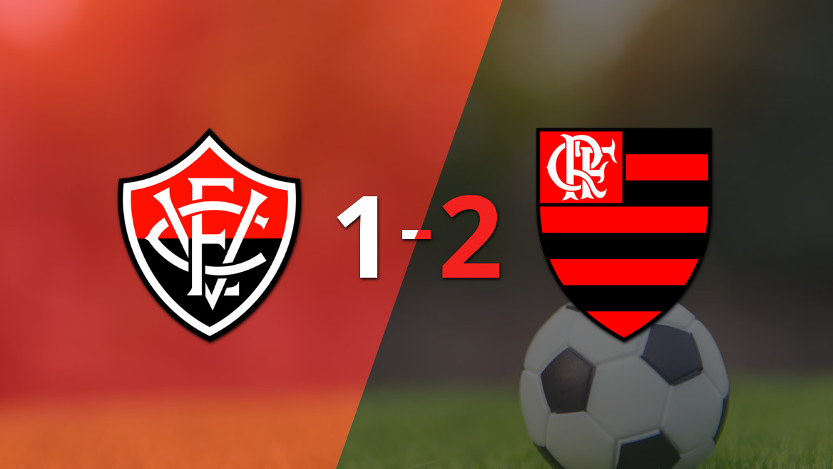 Flamengo se impone a Vitória en un emocionante duelo 2 a 1