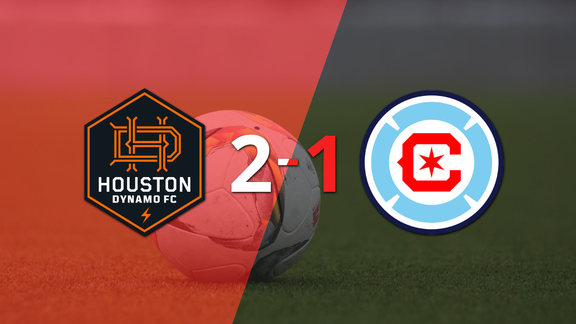 Houston vence o Chicago Fire de virada por 2 a 1