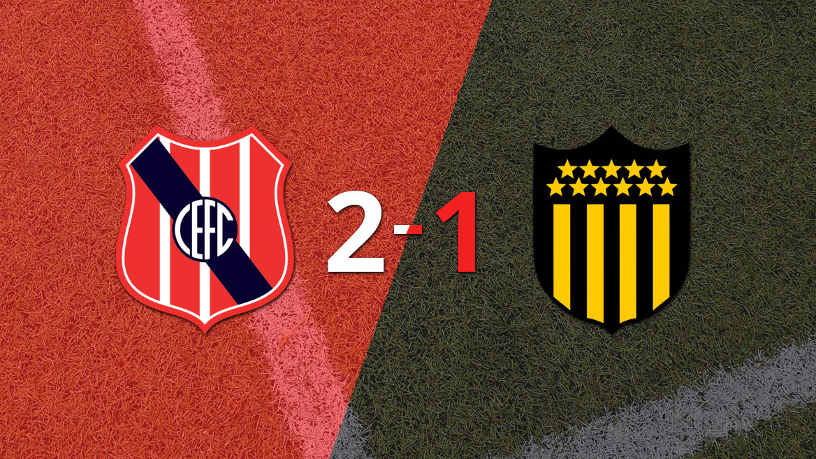 Central Español logra una emocionante victoria ante Peñarol con un gol en el último minuto