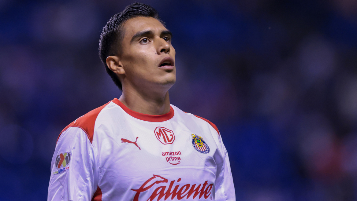 Chivas Triumph 3-0 Over Santos Laguna with Armando González’s Brace