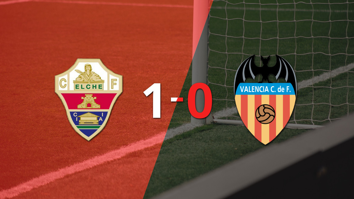 Elche Claims Victory Over Valencia with a Single Goal at Martínez Valero Stadium