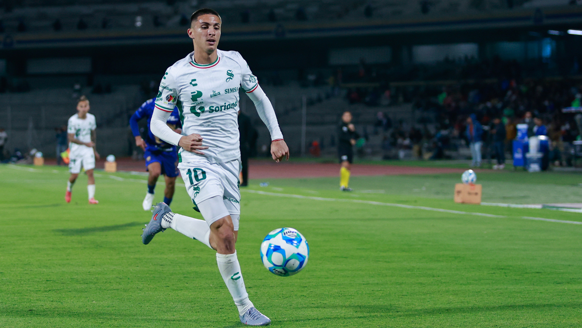 Santos Laguna y Club América empatan en un emocionante 1 a 1